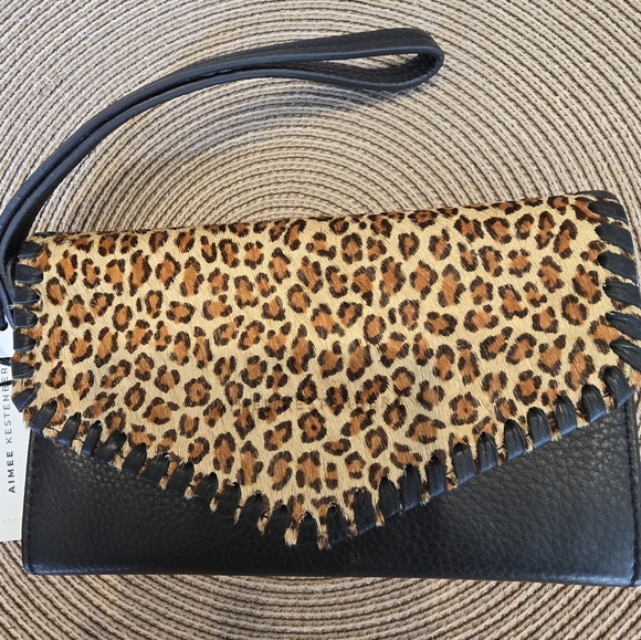 Aimee Kestenberg Handbags - Aimee Kestenberg Leather Wristlet NWT